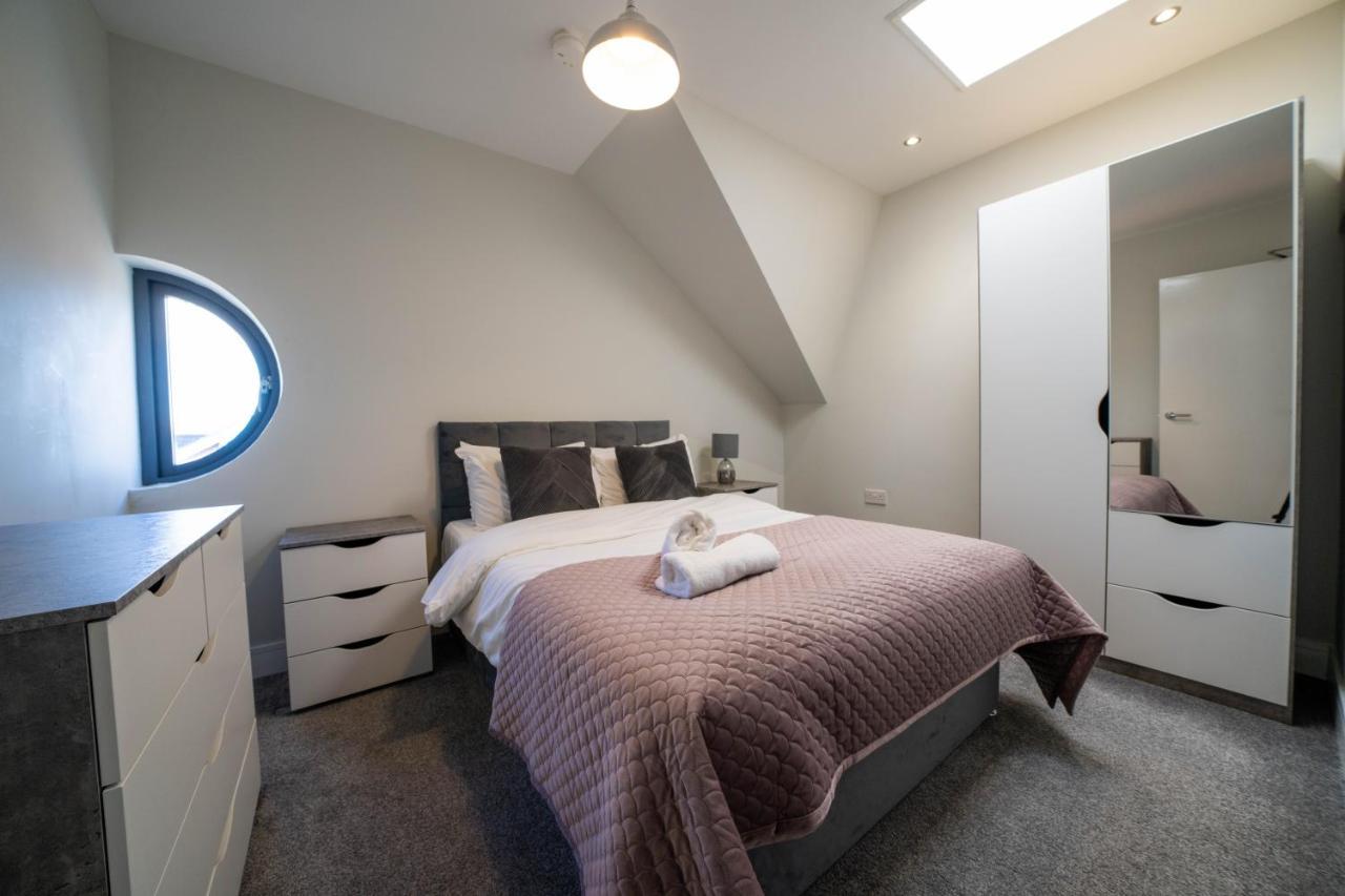 Three Bed Apartment Sleeps 5 In Botanic Belfast Ngoại thất bức ảnh