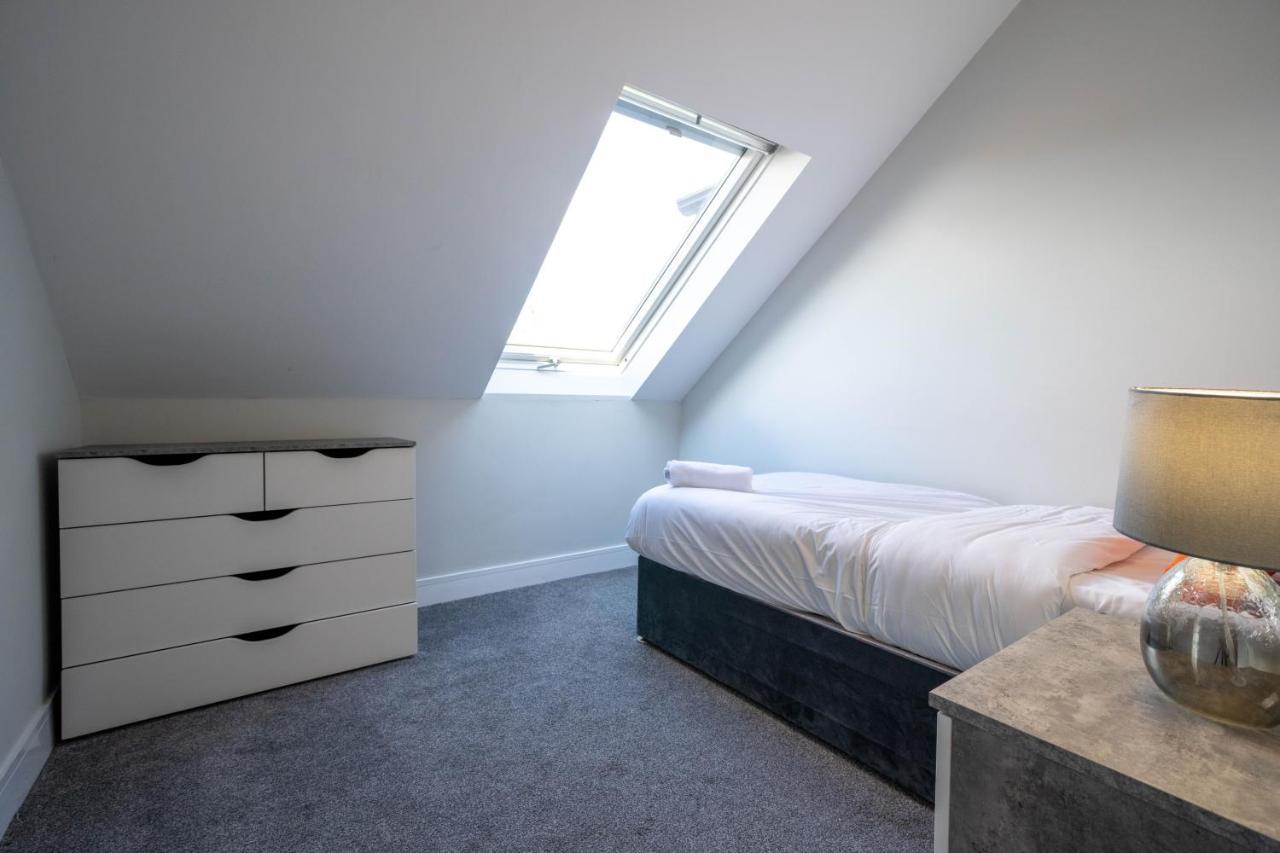 Three Bed Apartment Sleeps 5 In Botanic Belfast Ngoại thất bức ảnh